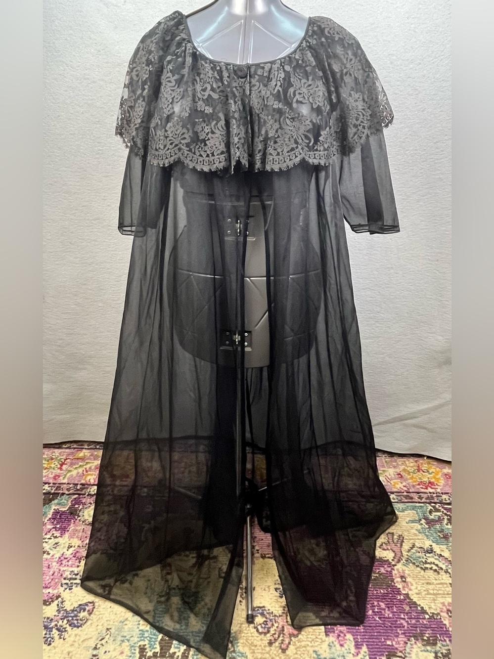 Rare Vintage 1960s Saks Fifth Avenue Black Sheer Lace Peignoir Nightgown Robe